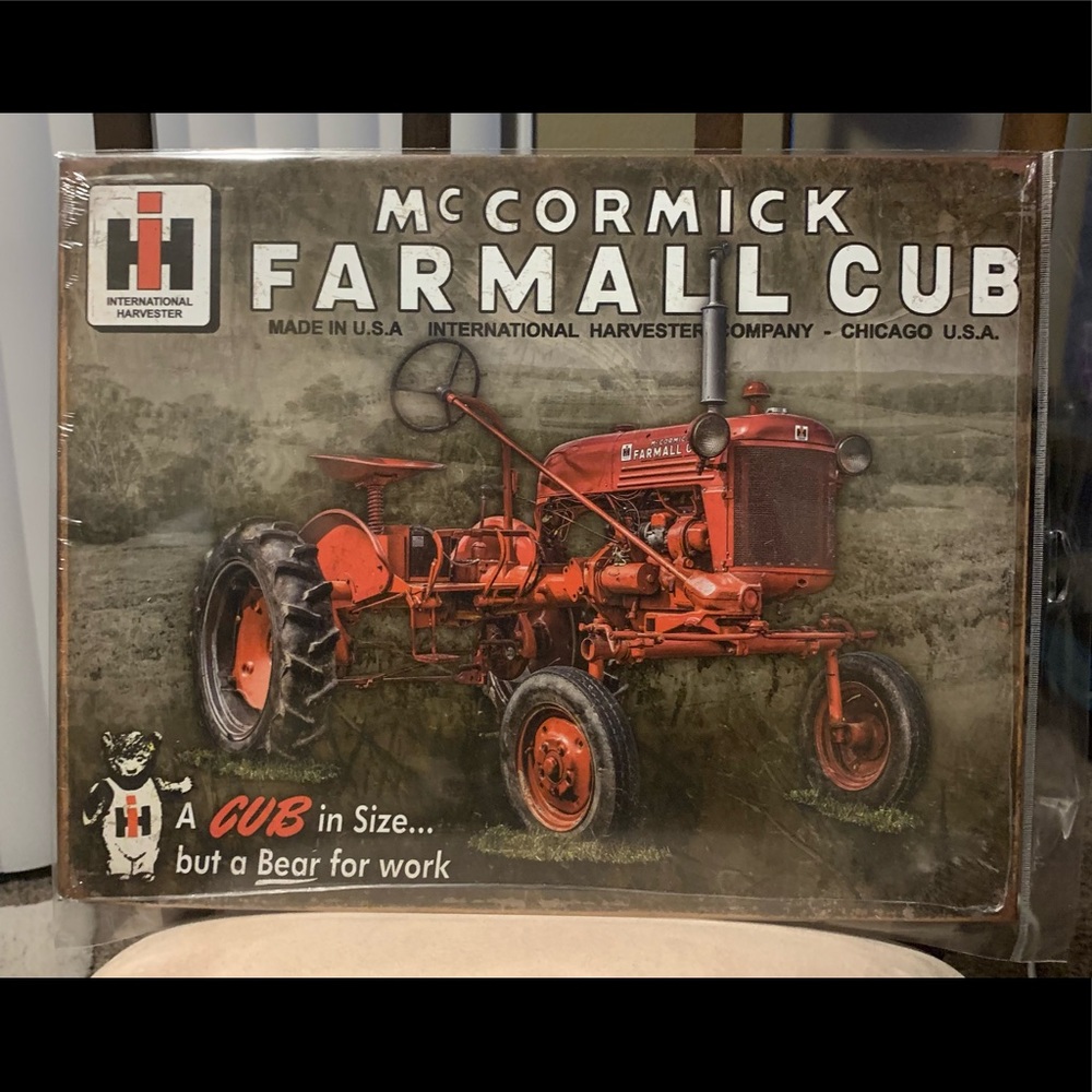 Mc CORMICK FARMALL CUB MADE USA INTERNATIONAL HARVESTER COMPANY Collectible Sign